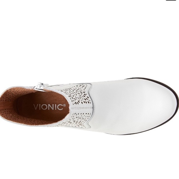 White Leather Vionic Boots - Picture 4 of 4